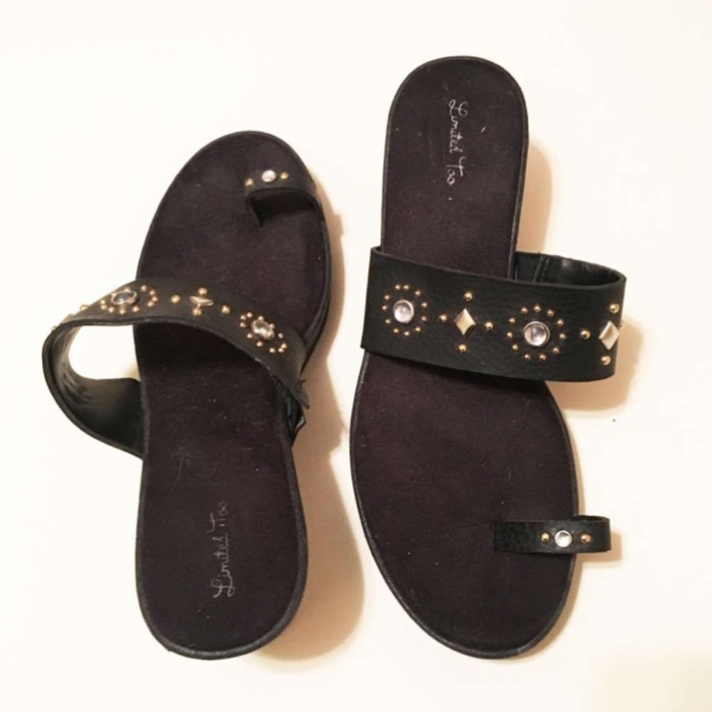 Toe Strap Sandals